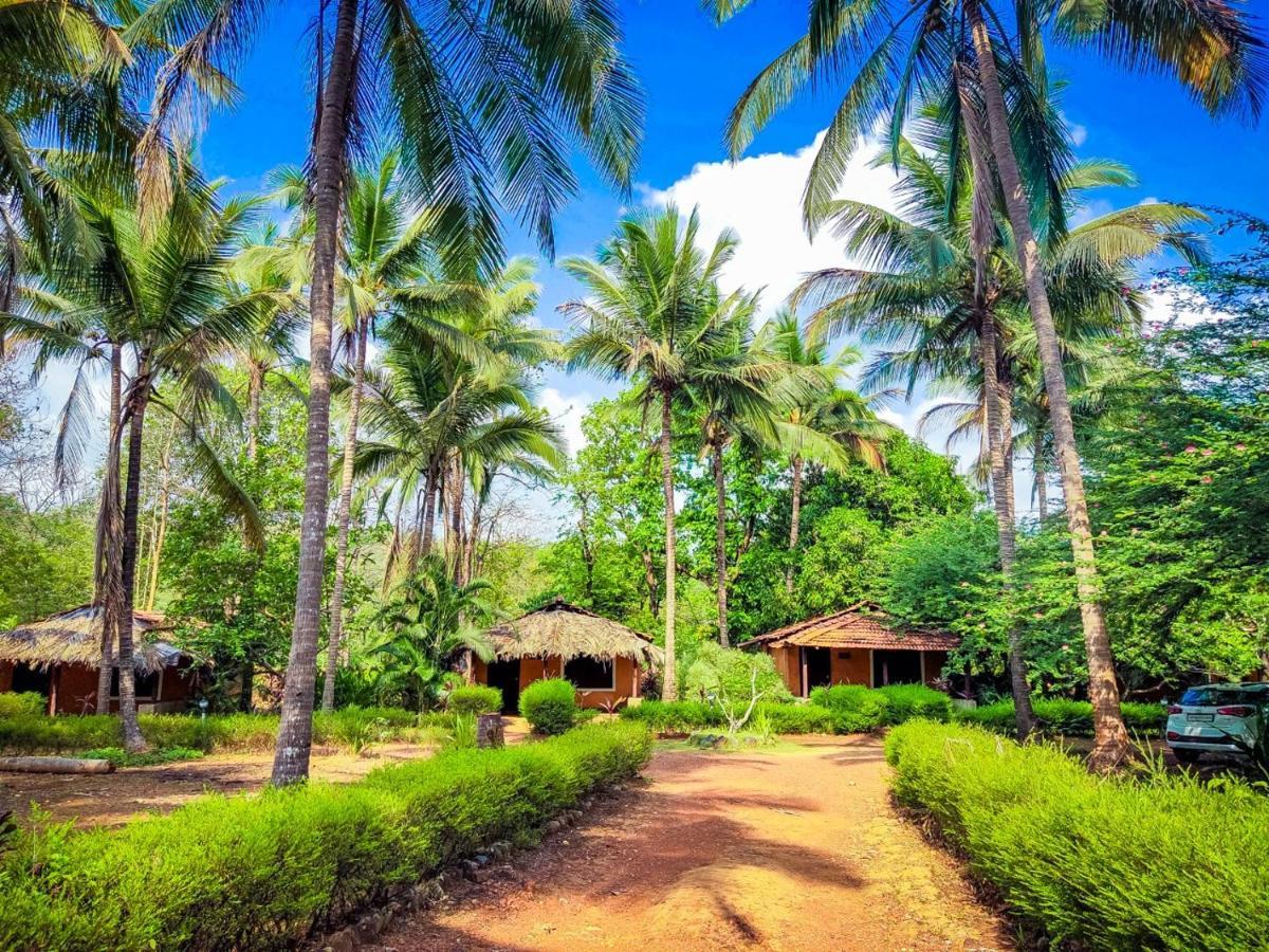 Nature'S Nest Eco Resort Goa, Near Dudhsagar Waterfalls Molem Bagian luar foto